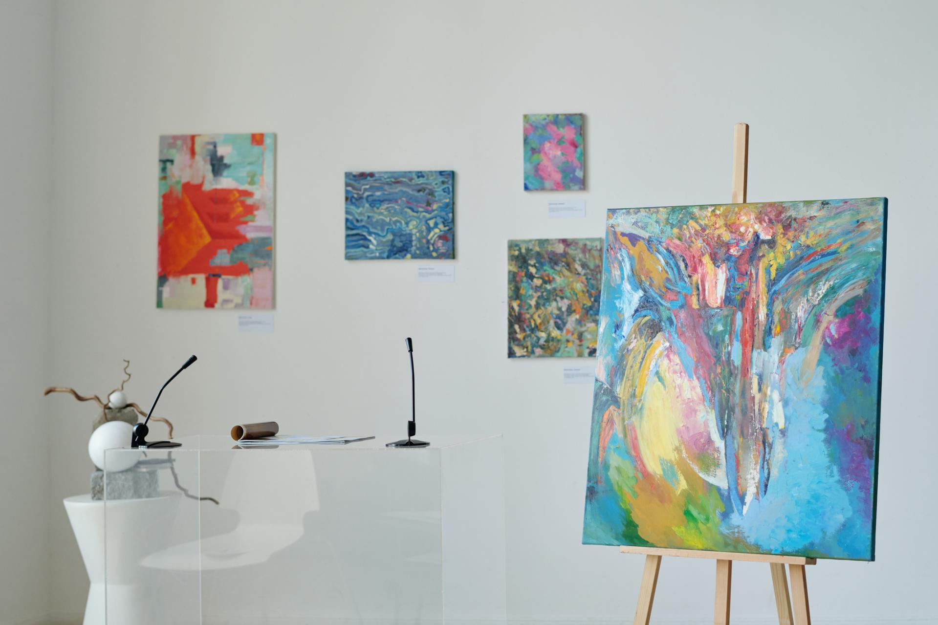 Fine Art and Specie - gallery 2