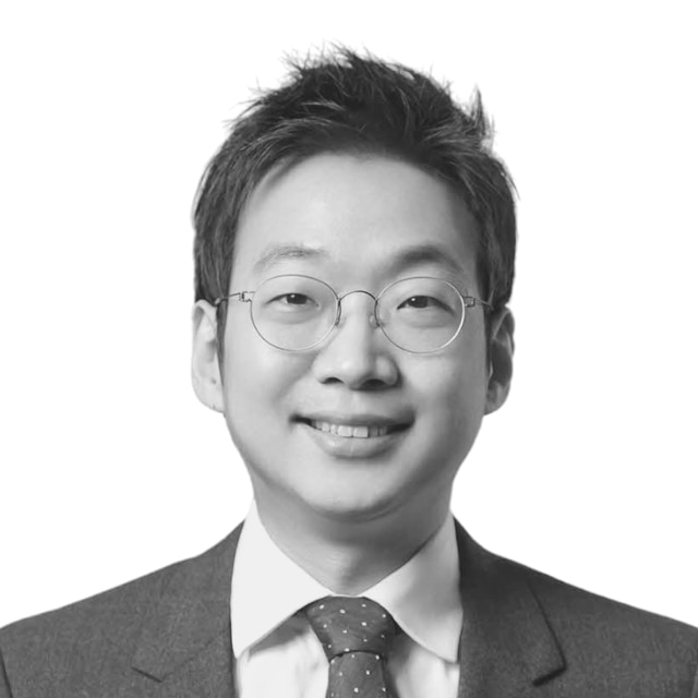 Hwan Choi - Underwriter, Professional & Financial Risks