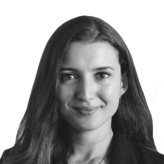 Narjiss Oussalah - Underwriter, Professional & Financial Risks